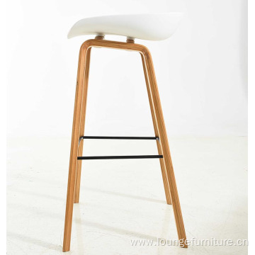 Modern design PP seat bar chair wooden leg